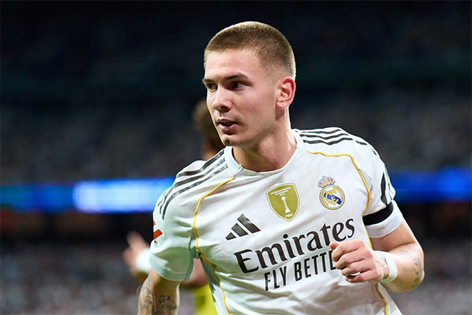 Mastantuono có thể được Real Madrid cho mượn ở mùa giải tới