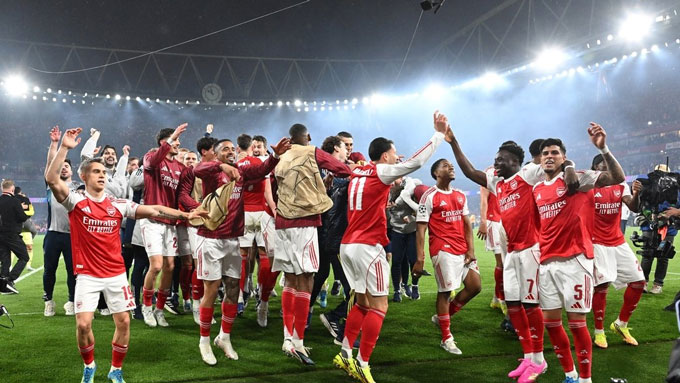 Việc giành vé vào chung kết mang lại cho Arsenal một khoản thu lớn - Ảnh: Arsenal.com