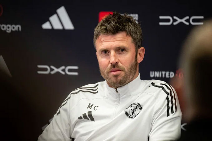 HLV Carrick buộc phải có những thay đổi ở đội hình xuất phát của MU ở trận gặp Sunderland - Ảnh: manutd.com