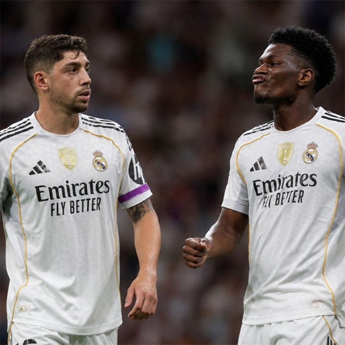 Valverde và Tchouameni nhận án phạt của Real Madrid