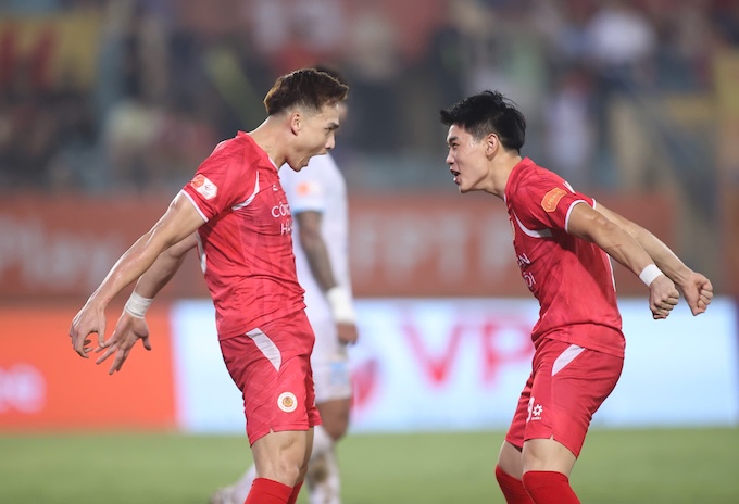 CAHN đã chạm một tay vào chức vô địch. Ảnh: Phan Tùng
