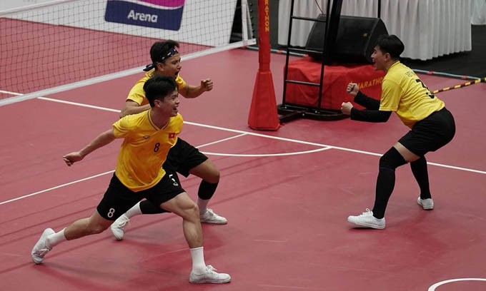 Việt Nam mừng chiến thắng trước Thái Lan ở vòng bảng cầu mây 4 nam tại World Cup 2026 