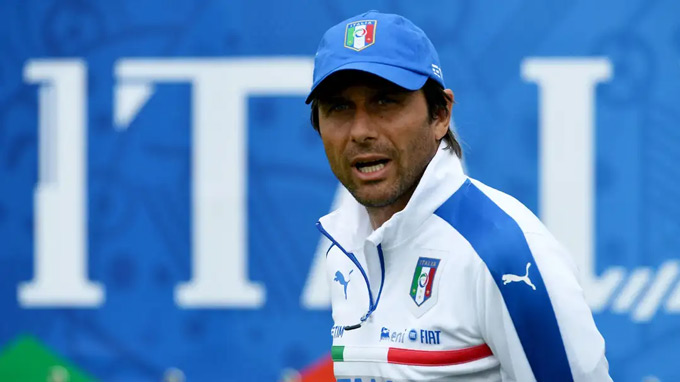 Conte đã từng có thời gian dẫn dắt tuyển Italia