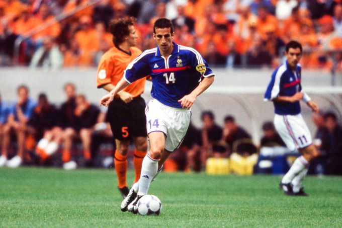 Nếu không sinh cùng thời với Zidane, sự nghiệp của Micoud có lẽ đã rất khác