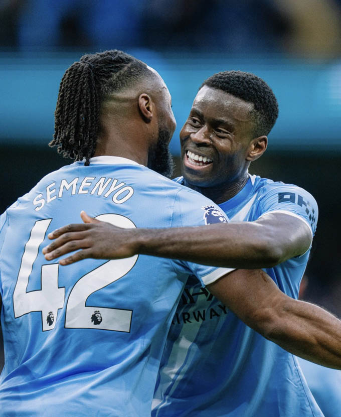 Semenyo và Guehi là trụ cột của Man City - Ảnh: @speedlinexx