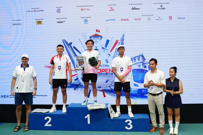 Phúc Huỳnh, Hoàng Nam và Quang Dương khẳng định được đẳng cấp và tên tuổi ở giải châu Á trên sân nhà