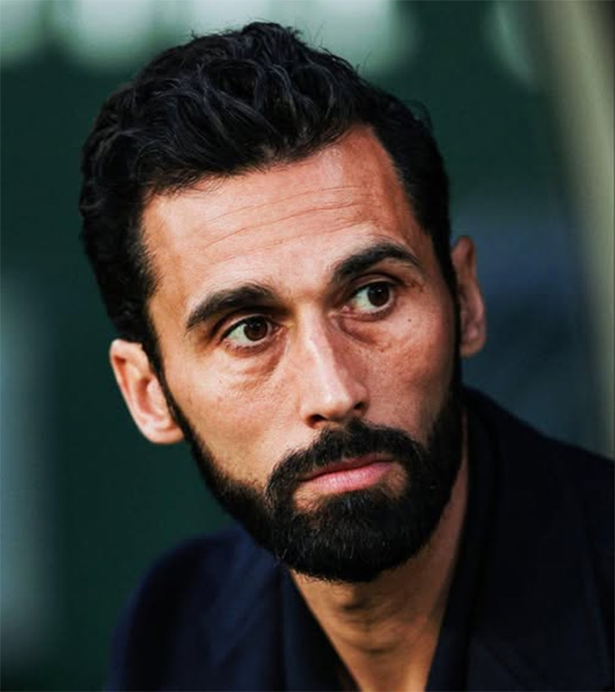 Real xác nhận chia tay Arbeloa