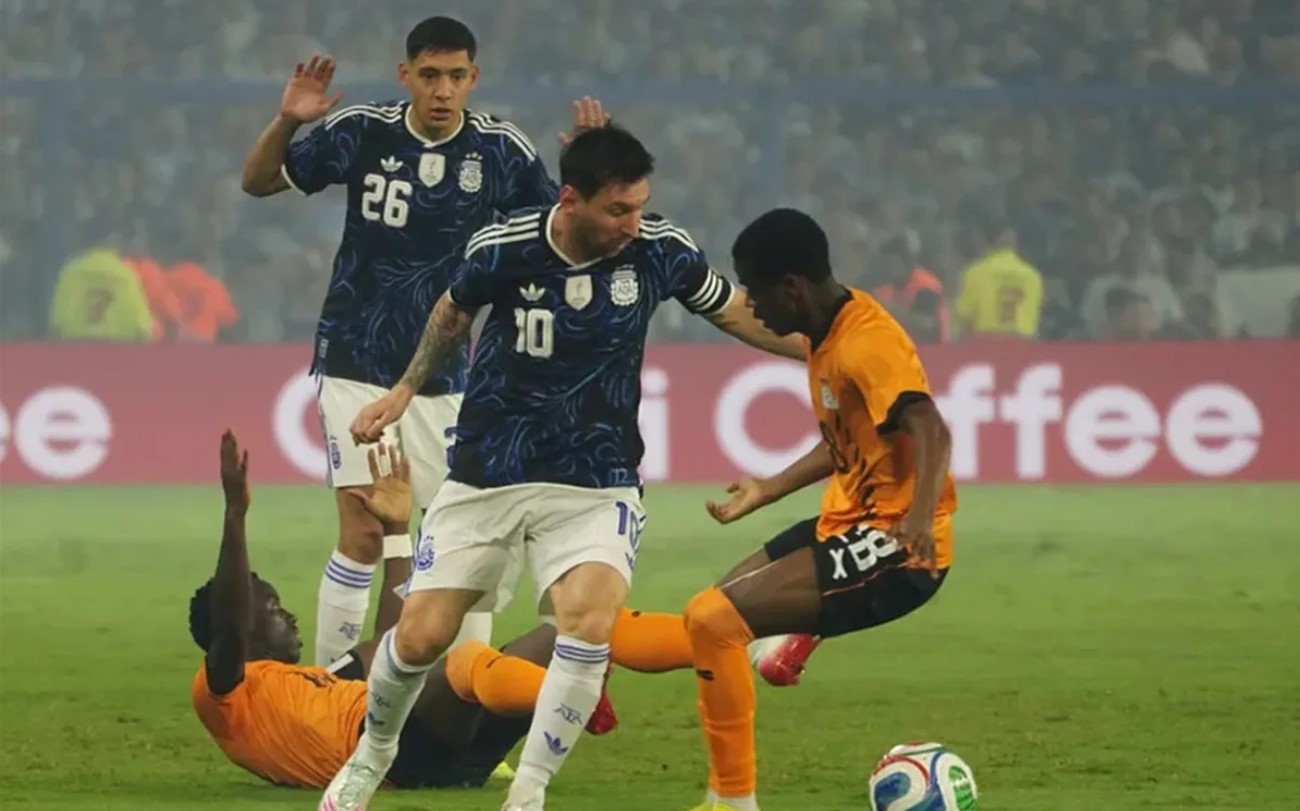 Soi thẻ phạt Argentina vs Algeria, 8h00 ngày 17/6 - Ảnh 1
