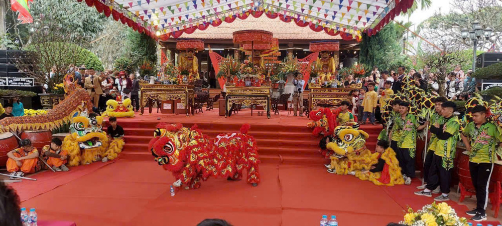 TƯNG BỪNG KHAI HỘI CỤM DI TÍCH QUỐC GIA ĐỀN MĂNG SƠN – ĐÌNH SƠN TRUNG – ĐÌNH SƠN ĐÔNG XUÂN BÍNH NGỌ 2026 5