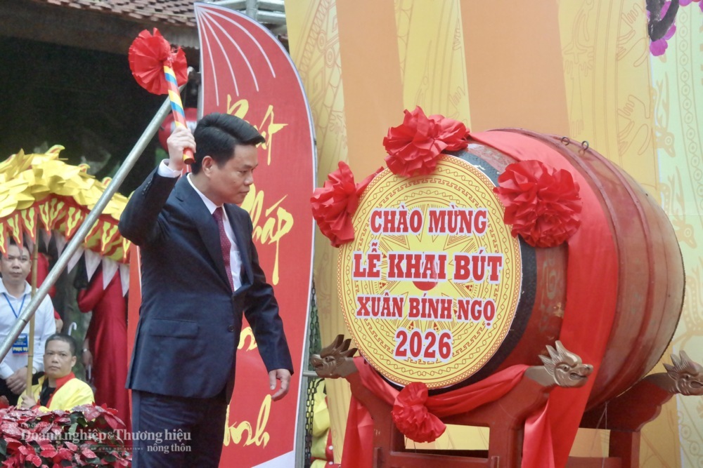 Lễ khai bút Đền thờ Chu Văn An: Nét đẹp văn hóa đầu năm 1