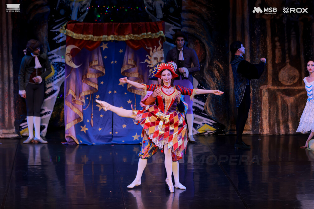 Sự kết hợp giữa đoàn ballet đẳng cấp quốc tế và Dàn nhạc Giao hưởng Hà Nội đã mang đến một đêm diễn thăng hoa, trọn vẹn cả về thị giác lẫn thính giác. Đêm diễn là minh chứng cho sức sống bền bỉ của các tác phẩm kinh điển khi tiếp tục tìm thấy lớp khán giả mới.